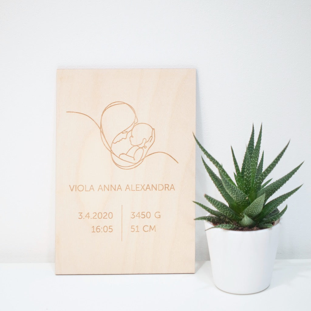 Eco Decor Oy Nainen puinen sisustustaulu olohuone woman - icodecor.com